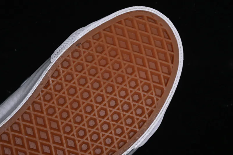 All categories Vans Vans series Vans Mid Vans China Vans Sk8-Mid Reissue 83 high-end branch suede casual retro skateboard shoes VN000CQQPRM